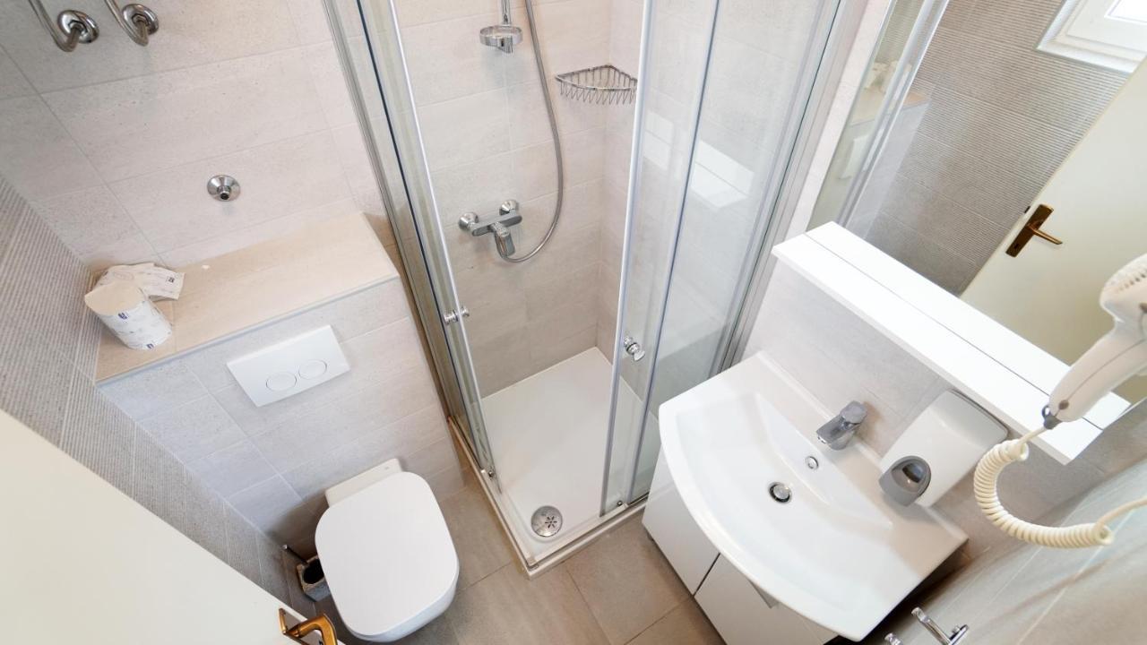 Apartments Paradiso Vir Εξωτερικό φωτογραφία