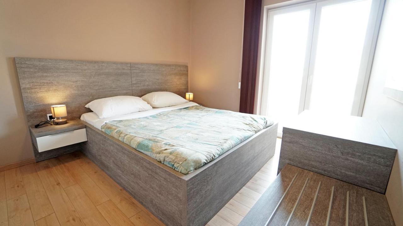 Apartments Paradiso Vir Εξωτερικό φωτογραφία